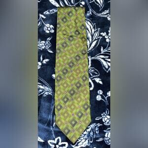 Umbria by Tie Rack Made in Italy 100% Silk Necktie